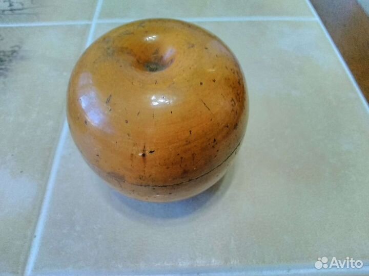 Антикварная шкатулка 