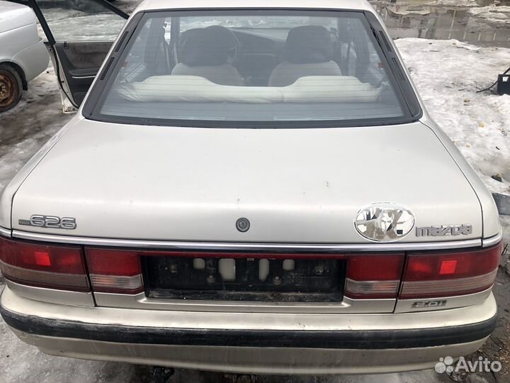 Автомобили в разбор Mazda 626 2.0 MT, 1989