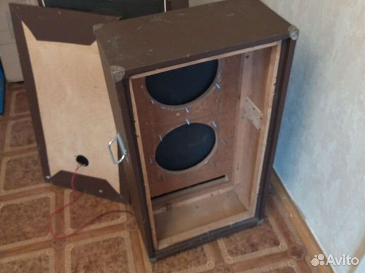 Колонки эстрадные