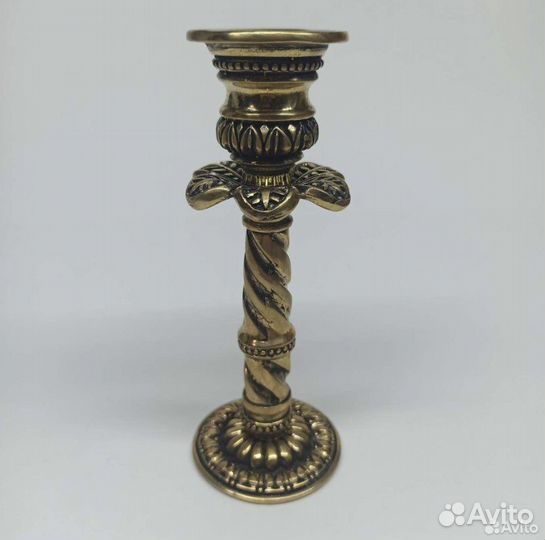 Подсвечник
