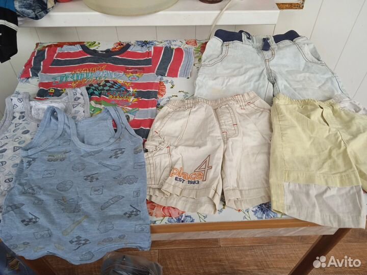 Отдам бесплатно. Вещи на мальчика, от 2 до 4 лет