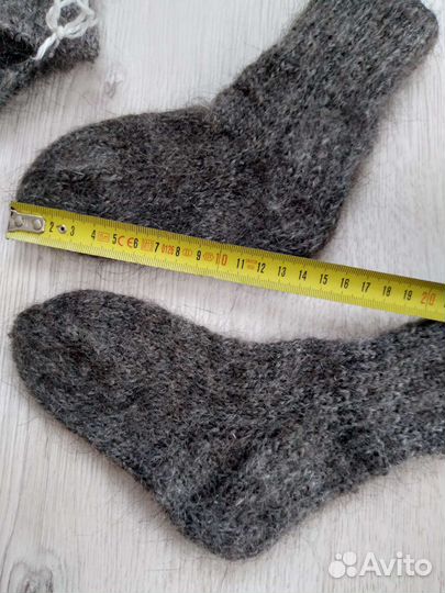 Варежки и носочки шерстяные новые