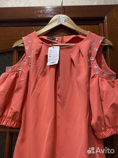 Женское розовое платье Exclusive