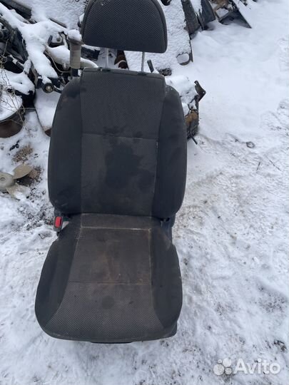Сиденье переднее водительское Авео т250