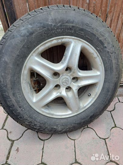 Triangle TR777 215/70 R16