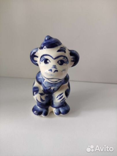 Фигурки гжель бык, змея, овца, обезьяна
