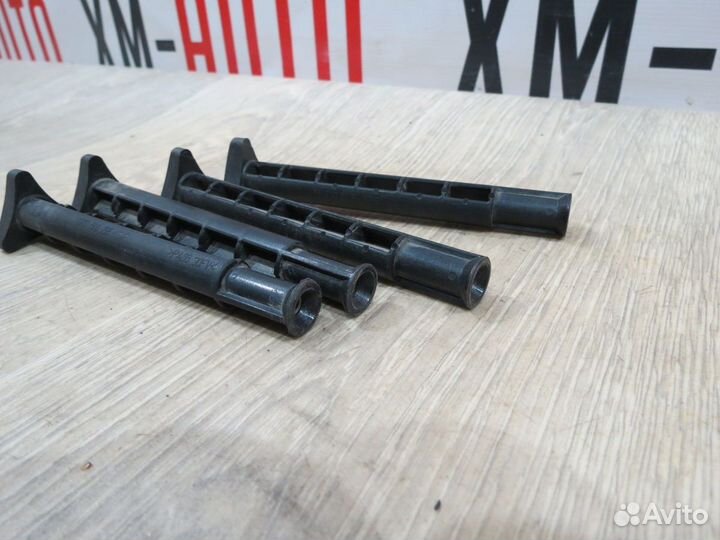 Крепление фонаря LADA Largus