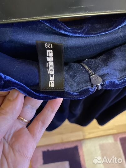 Платье для девочки бархатное