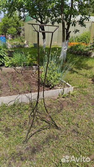 Стойка под цветы