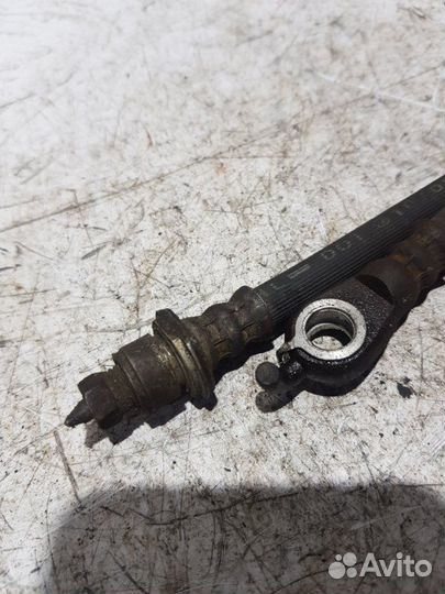 Шланг тормозной передний правый Toyota Corolla