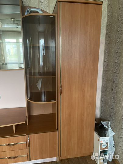 Стенка в зал, Стенка в спальню Стенка в гостиную