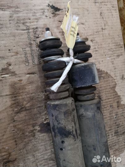 Амортизатор задний Nissan March AK12