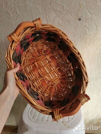 Корзина плетеная