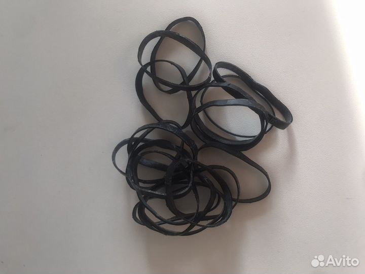 Резинки черные за 20 шт для бигуди новые