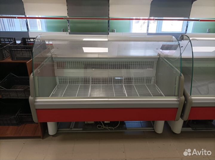 Холодильная витрина бу