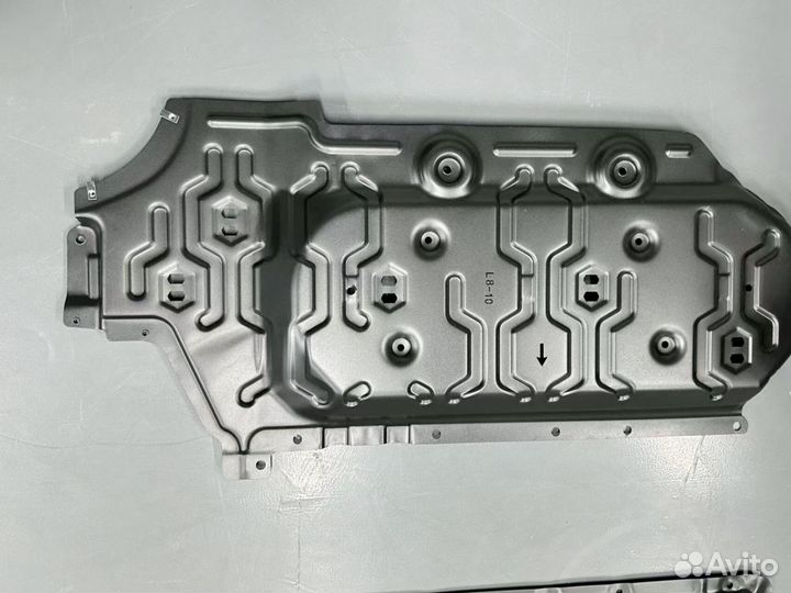 Защита днища LiXiang L6 2,5 мм