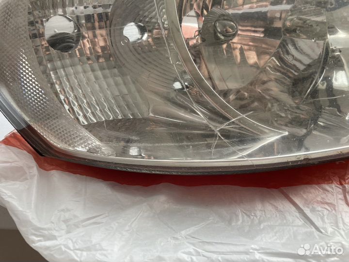 Фара правая передняя Kia Spectra