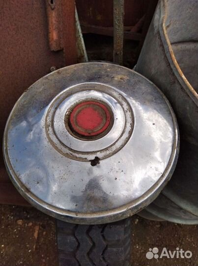 Колпак колеса