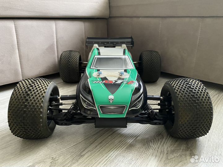 Радиоуправляемая модель багги 1/8 nanda racing