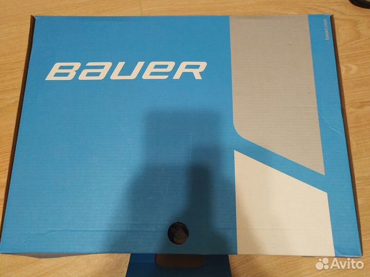 Хоккейные коньки bauer