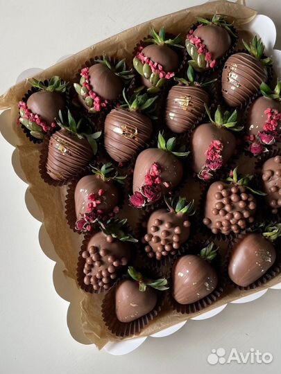 Клубника в шоколаде Ялта