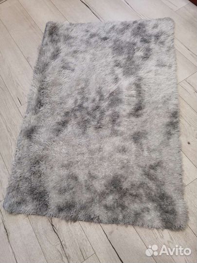 Ковер с длинным ворсом, мягкий