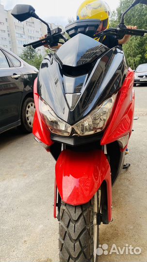 Скутер Arc forse