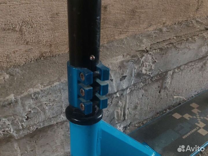 Трюковой самокат novatrack