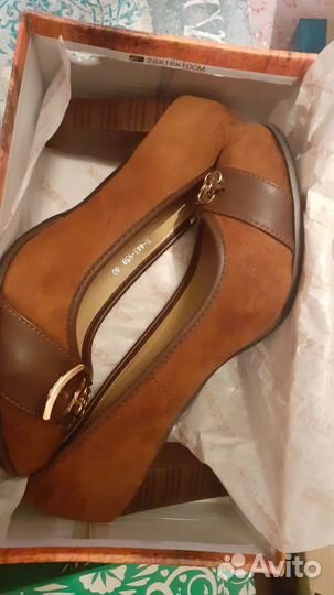 Туфли новые 40 размера