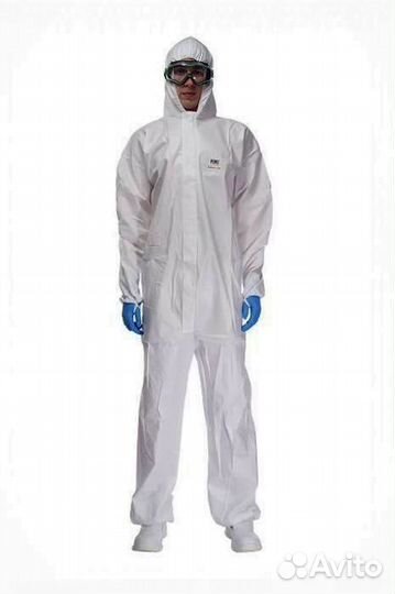 Комбинезон одноразовый защитный