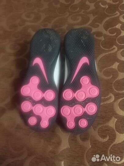 Футзалки nike phantom