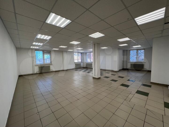 Торговое помещение на 6-й просеке