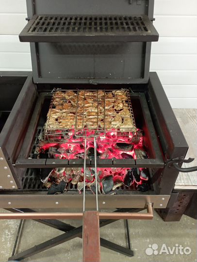 Аргентинский гриль (мангал, барбекю)