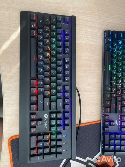 Игровая механическая клавиатура oklick