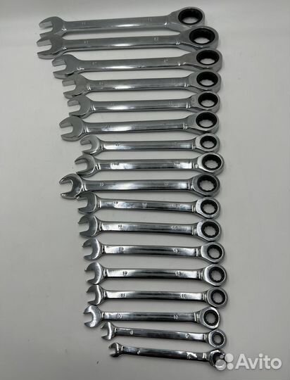 Набор гаечных ключей с трещоткой New epoch 6-32