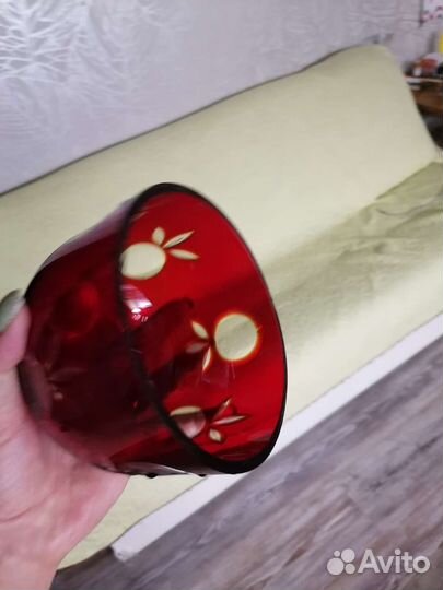 Ваза красная Чешская