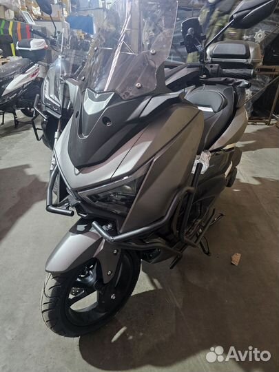 Скутер Jilang Z-MAX 50(150)