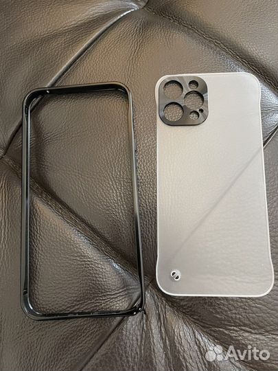 Железный чехол на iPhone 12 Pro max