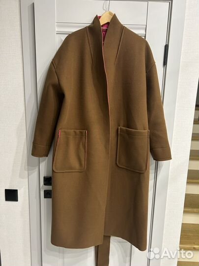 Пальто итальянского бренда Souvenir
