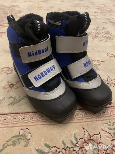 Лыжные ботинки детские 32 nnn