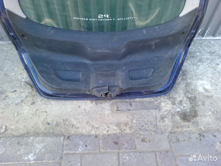 Крышка багажника Ford Mondeo 3