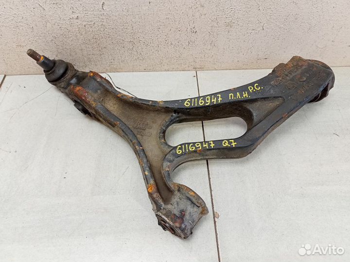 Рычаг передний левый нижний