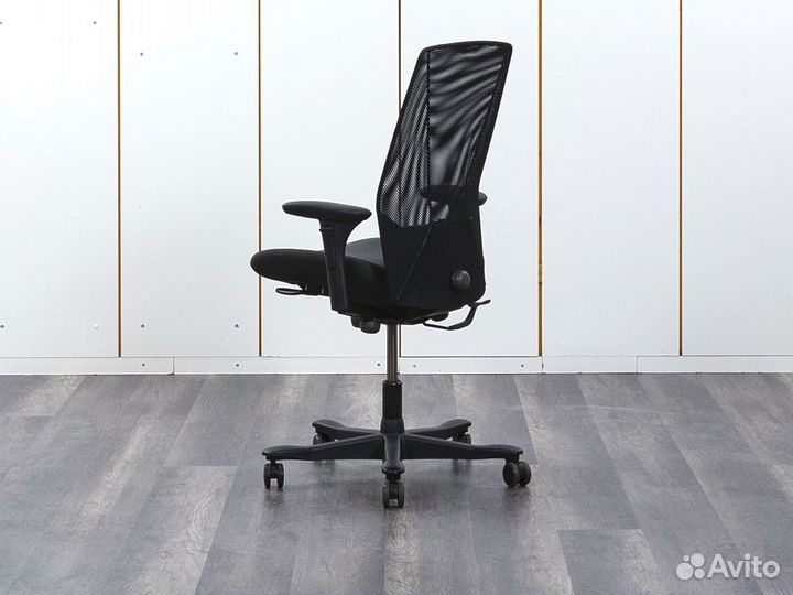 Кресло офисное Kinnarps Швеция Kinnarps Швеция