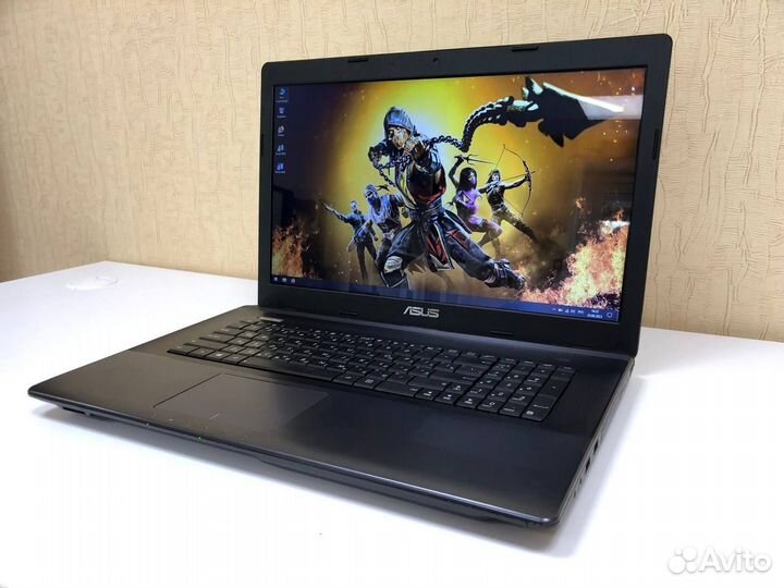 Ноутбук asus с большим дисплеем 17 дюймов, 4 ядра