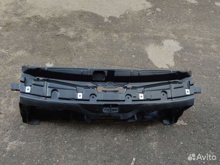 Воздуховод панель радиатора BMW F30