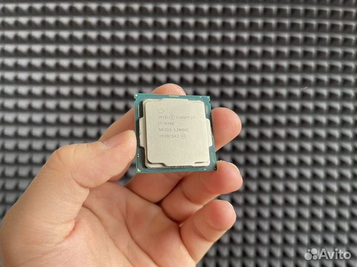 Процессор Intel Core I7 8700 (LGA1151v2)