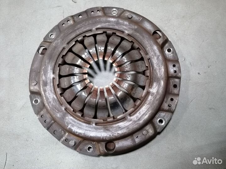 Корзина сцепления 1.6 F16D3 для Daewoo Nexia 2010