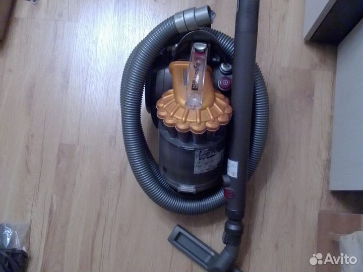 Пылесос Дайсон dyson dc22