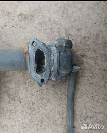 Корпус термостата Мерседес W124