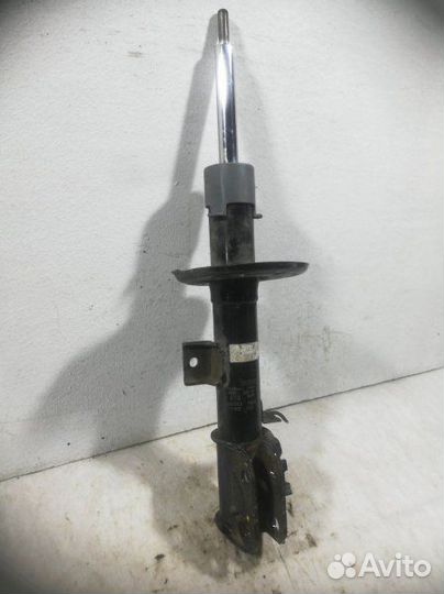 Амортизатор передний передний правый Suzuki Sx4